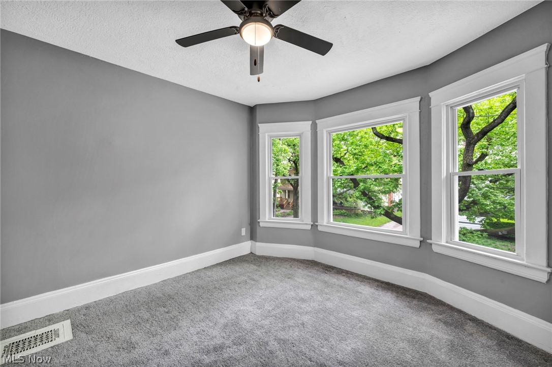 3250 W 99th Street Cleveland OH 44102