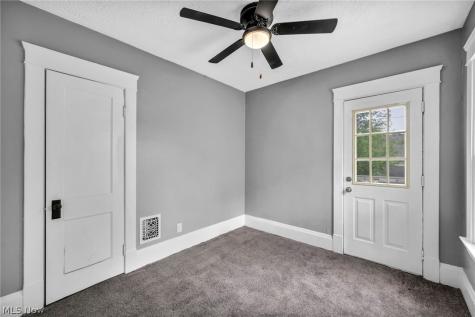 3250 W 99th Street Cleveland OH 44102