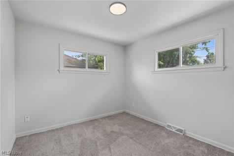 11424 Bradwell Road Garfield Heights OH 44125