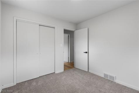 11424 Bradwell Road Garfield Heights OH 44125