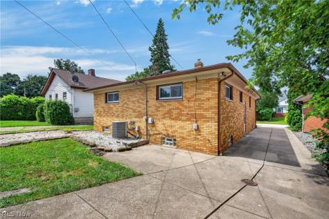 11424 Bradwell Road Garfield Heights OH 44125