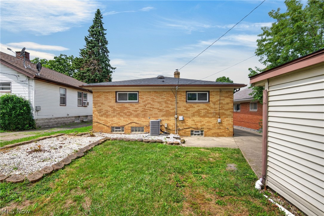 11424 Bradwell Road Garfield Heights OH 44125