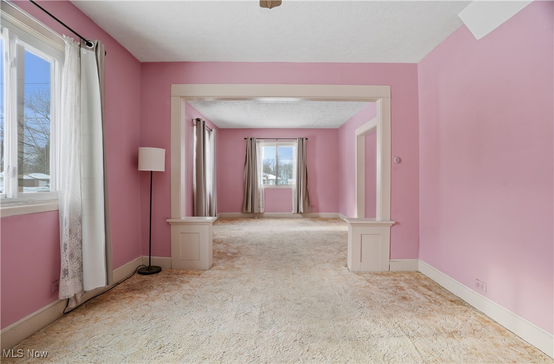 992 Mill Street Conneaut OH 44030