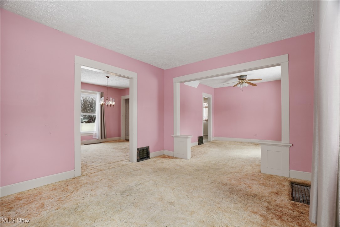 992 Mill Street Conneaut OH 44030