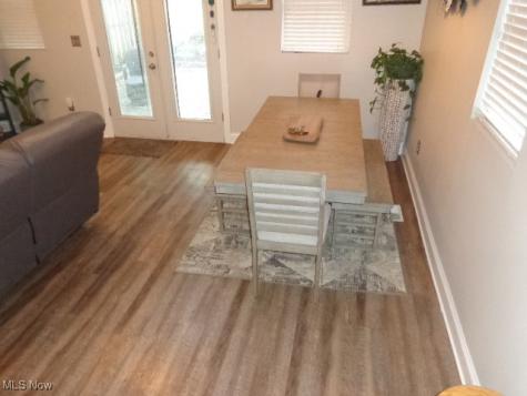 4334 S Parkside Drive Brooklyn OH 44144