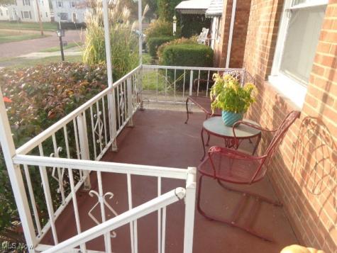 4334 S Parkside Drive Brooklyn OH 44144