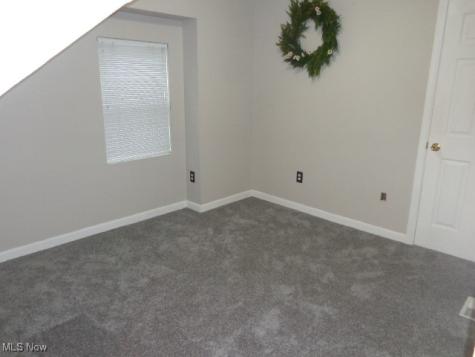 4334 S Parkside Drive Brooklyn OH 44144