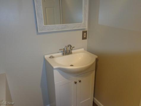 4334 S Parkside Drive Brooklyn OH 44144