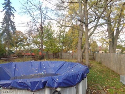 4334 S Parkside Drive Brooklyn OH 44144