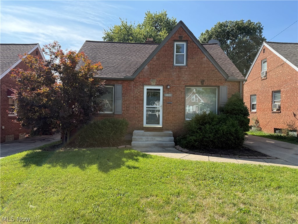 3419 Grovewood Avenue Parma OH 44134
