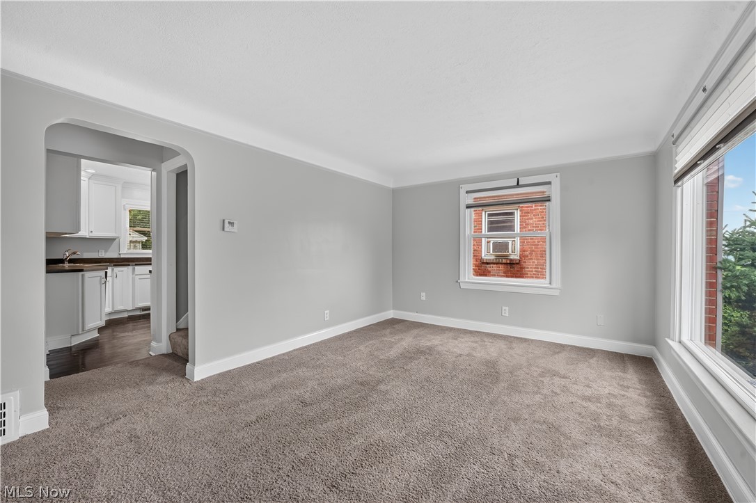 3419 Grovewood Avenue Parma OH 44134