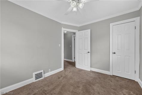 3419 Grovewood Avenue Parma OH 44134
