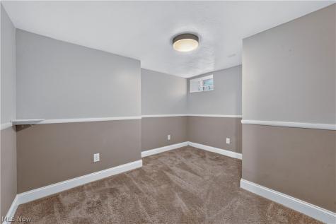 3419 Grovewood Avenue Parma OH 44134