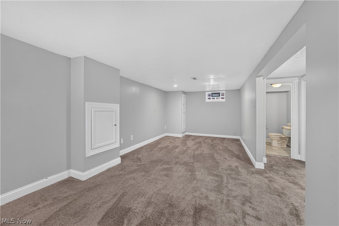 3419 Grovewood Avenue Parma OH 44134