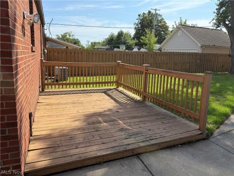 3419 Grovewood Avenue Parma OH 44134