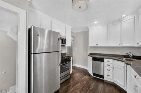 3419 Grovewood Avenue Parma OH 44134