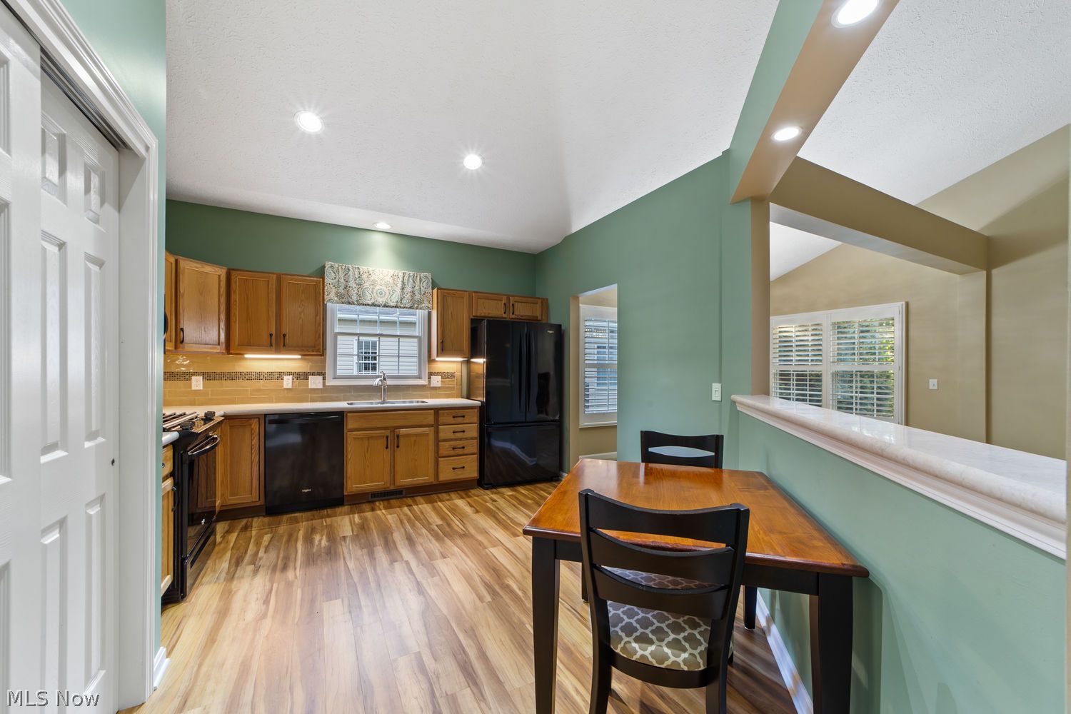 33884 Mapleridge Boulevard Avon OH 44011