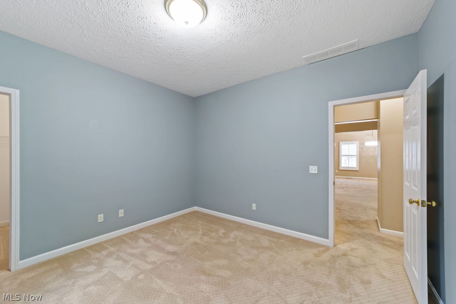 33884 Mapleridge Boulevard Avon OH 44011