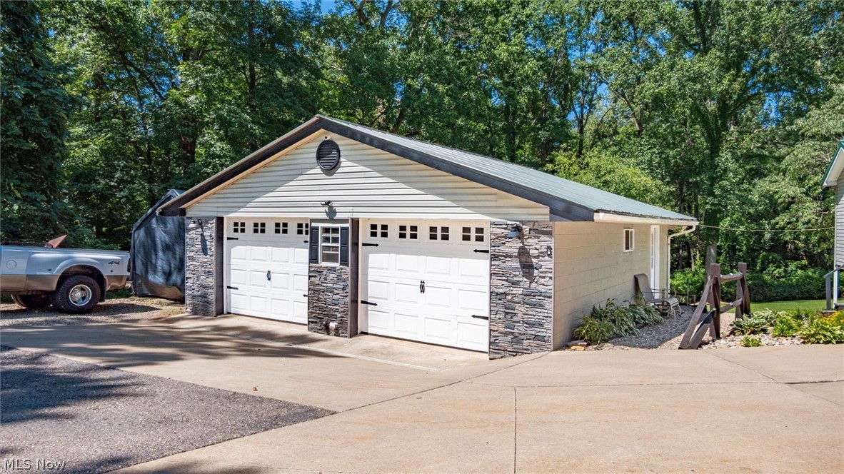 64310 N 26th Road Bethesda OH 43719
