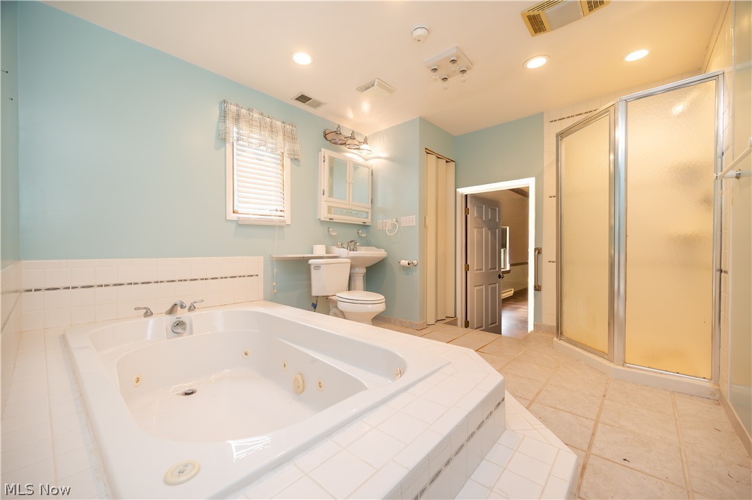 1953 Lawn Avenue Lowellville OH 44436