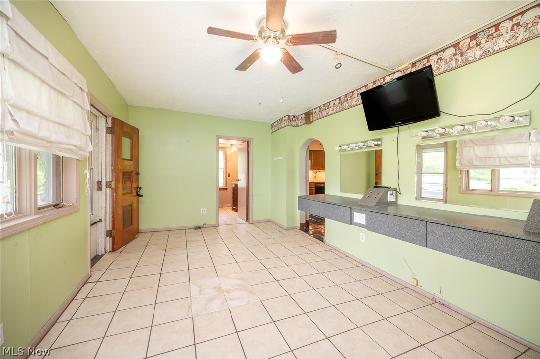 1953 Lawn Avenue Lowellville OH 44436