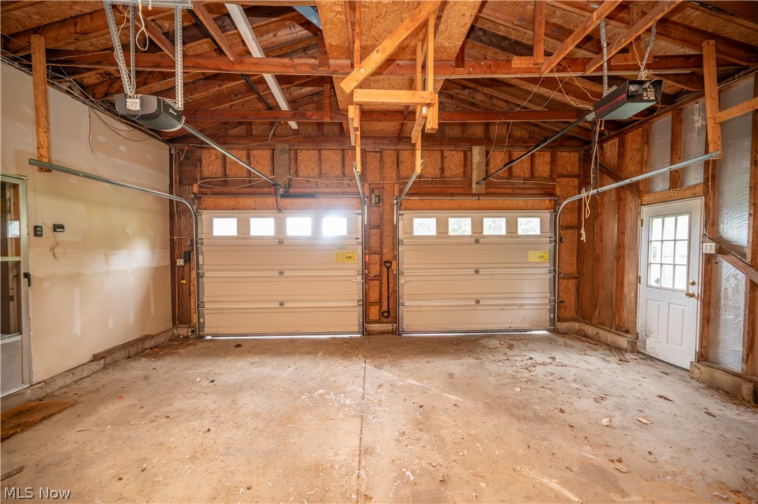 1953 Lawn Avenue Lowellville OH 44436