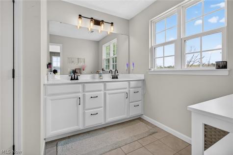 1116 Keenan Court Grafton OH 44044