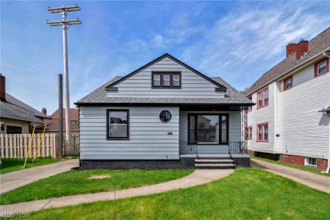 11109 Langton Avenue Garfield Heights OH 44125