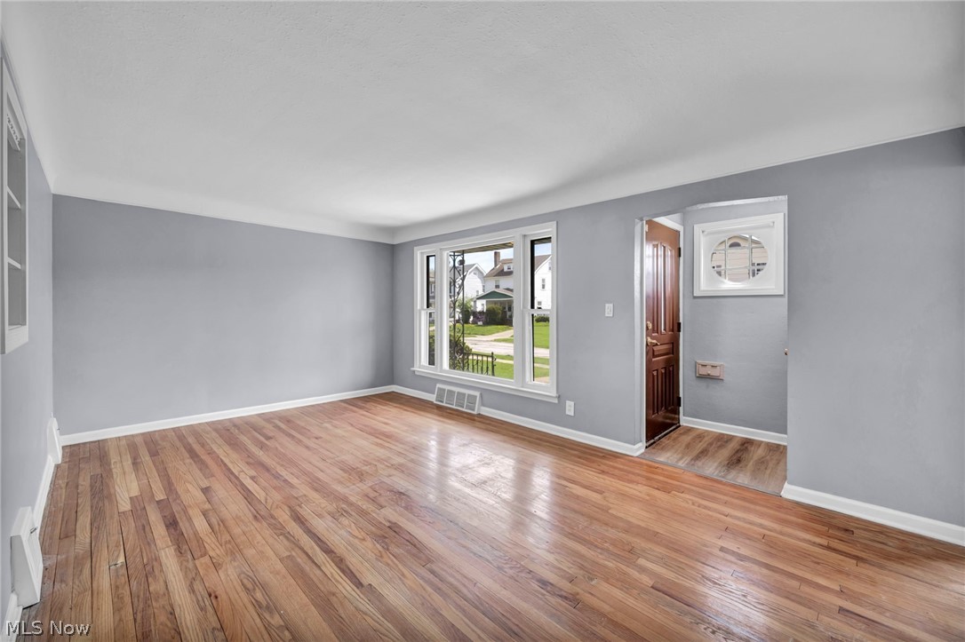 11109 Langton Avenue Garfield Heights OH 44125