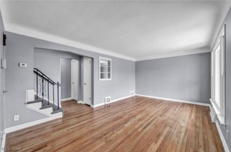 11109 Langton Avenue Garfield Heights OH 44125