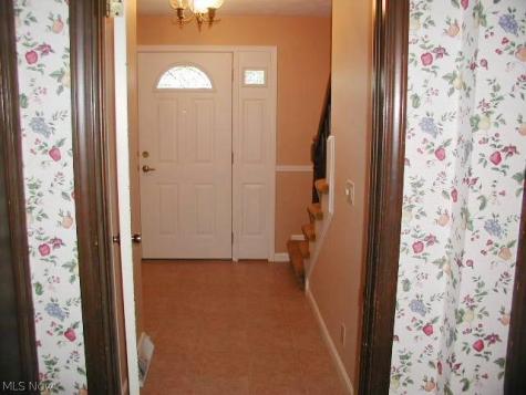 5610 Essex Drive Seven Hills OH 44131