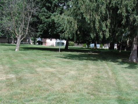 5610 Essex Drive Seven Hills OH 44131