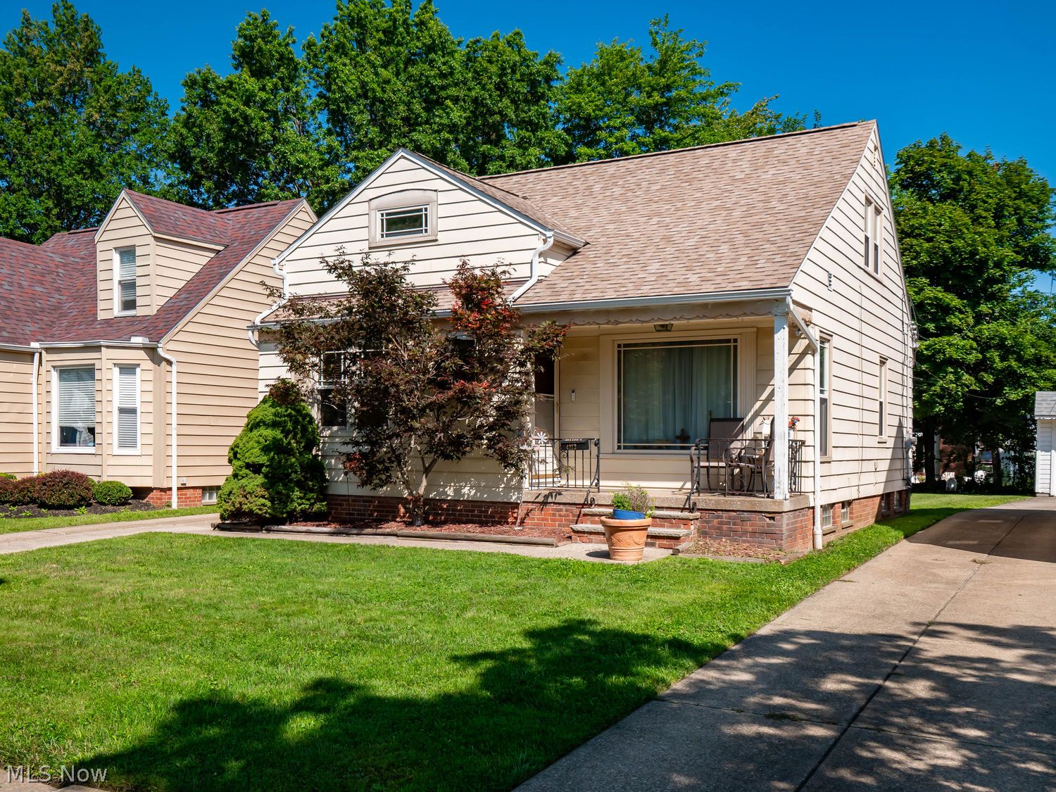 4213 Hinsdale Road South Euclid OH 44121
