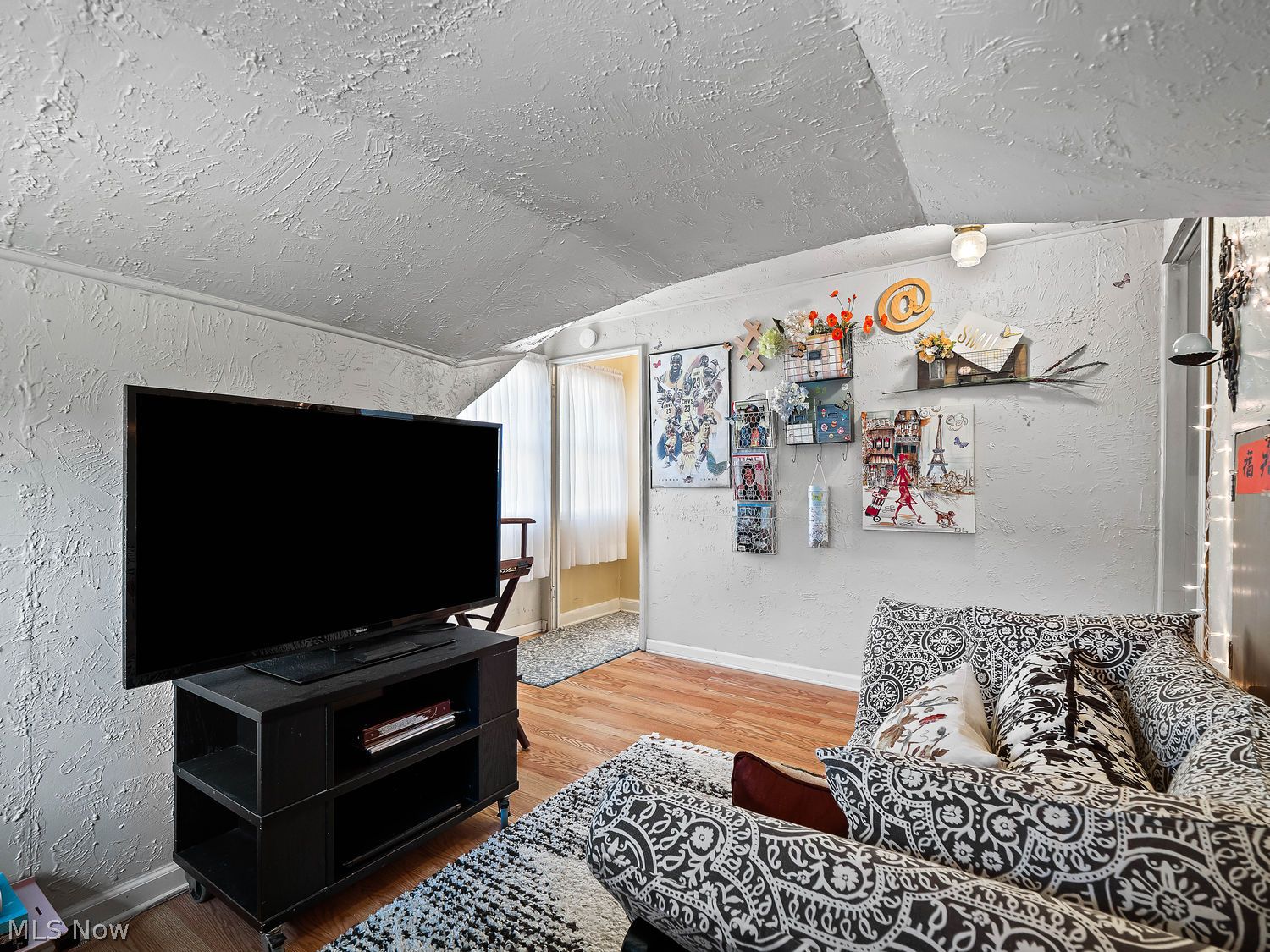 4213 Hinsdale Road South Euclid OH 44121