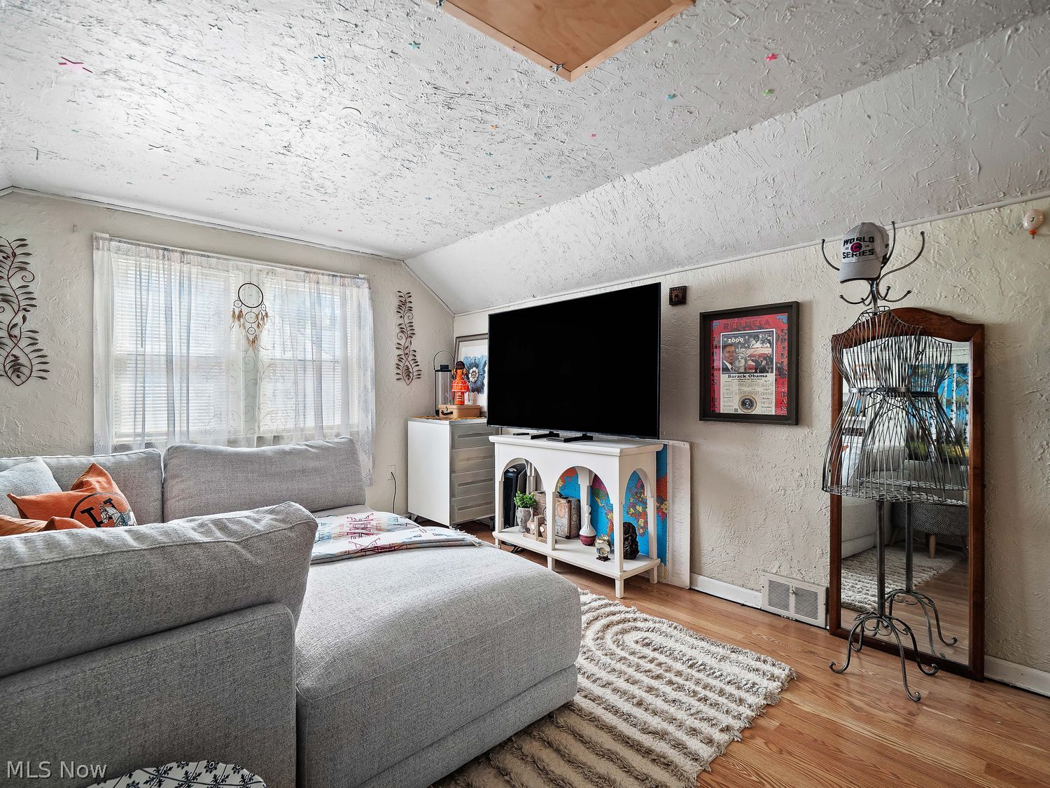 4213 Hinsdale Road South Euclid OH 44121