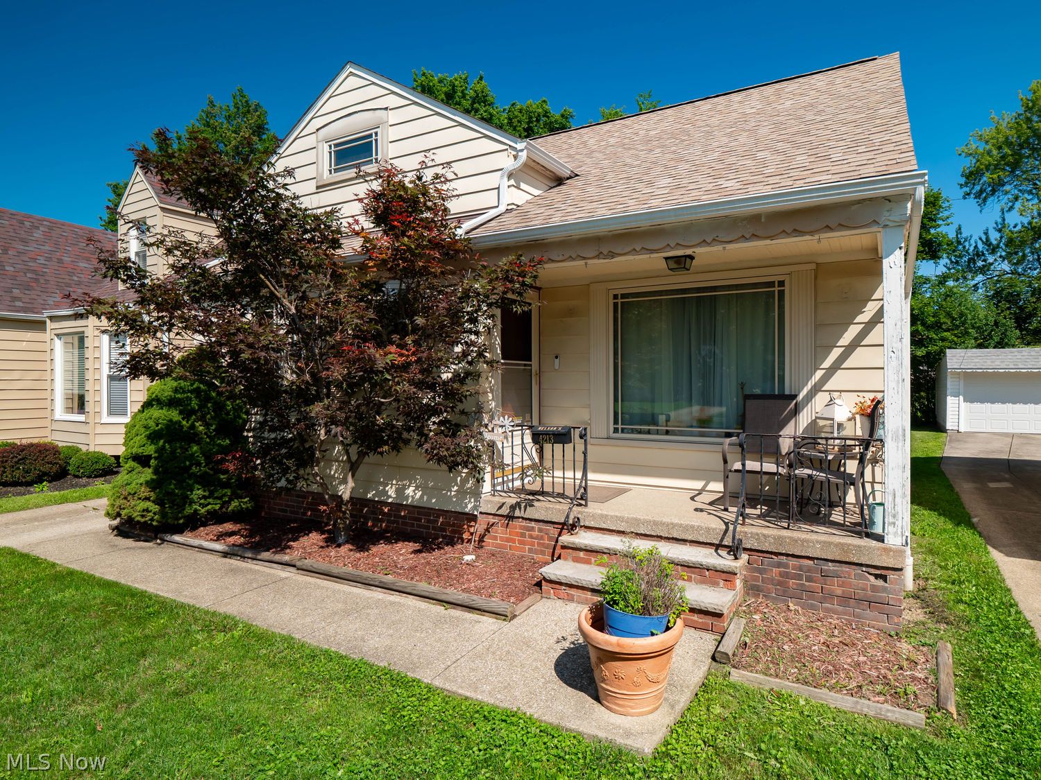 4213 Hinsdale Road South Euclid OH 44121
