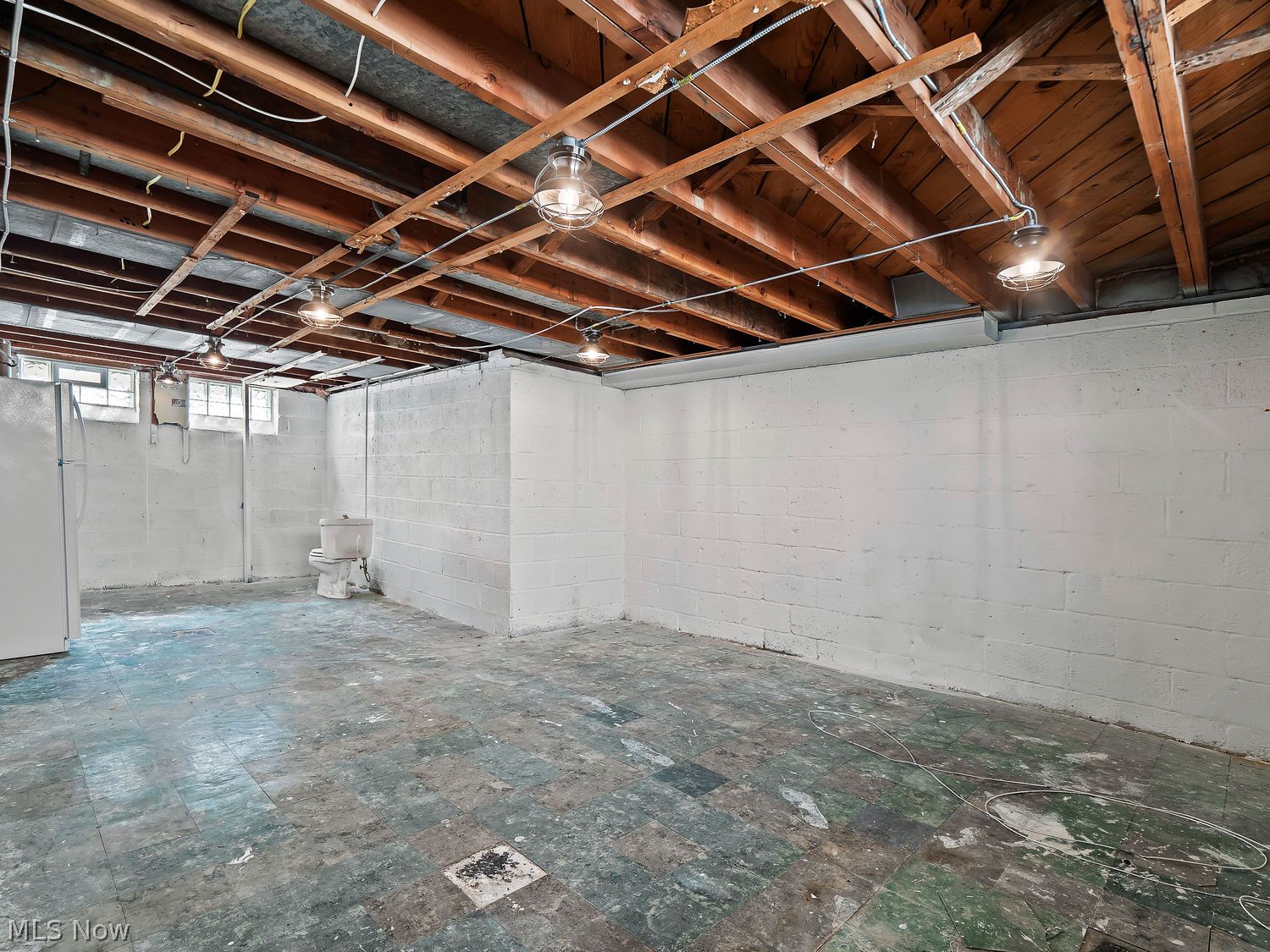 4213 Hinsdale Road South Euclid OH 44121