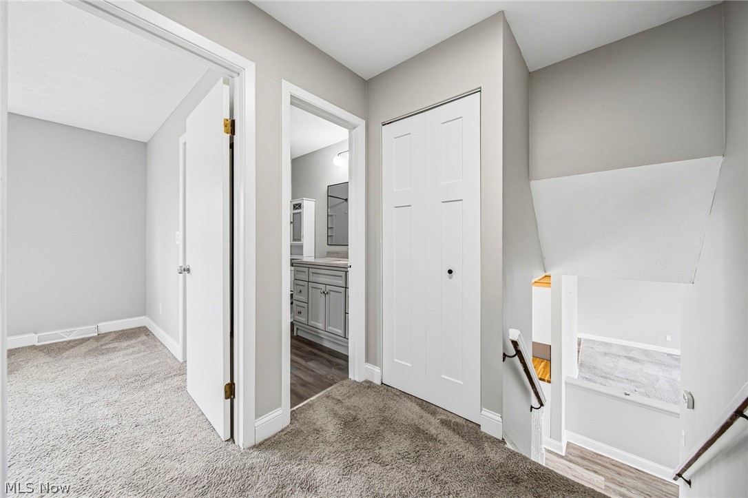562 Vesely Court Eastlake OH 44095
