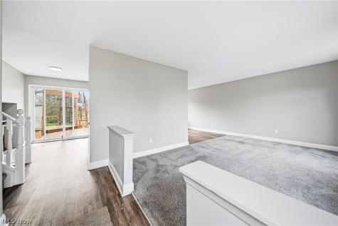 562 Vesely Court Eastlake OH 44095