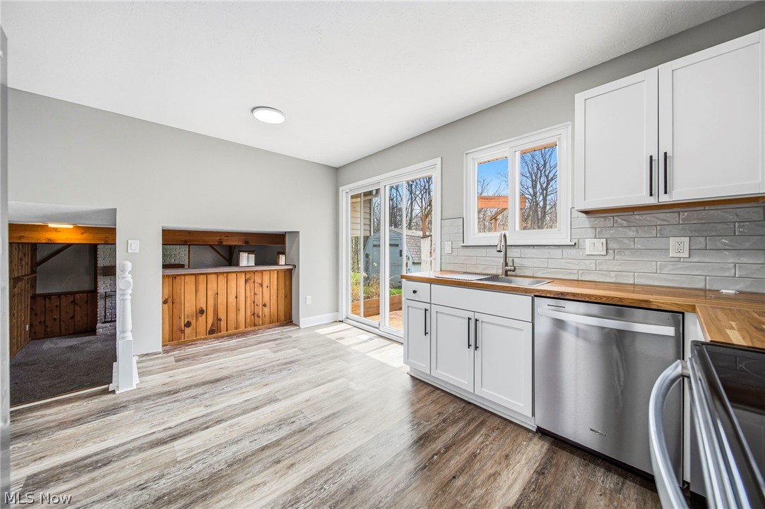 562 Vesely Court Eastlake OH 44095