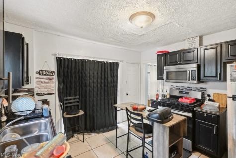 3288 Beechwood Avenue Cleveland Heights OH 44118