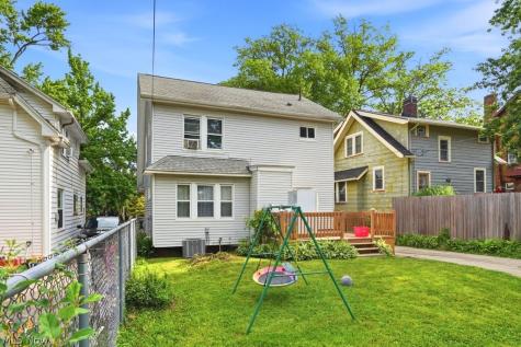 3288 Beechwood Avenue Cleveland Heights OH 44118