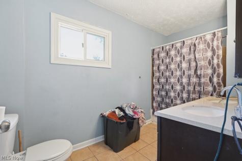 3288 Beechwood Avenue Cleveland Heights OH 44118