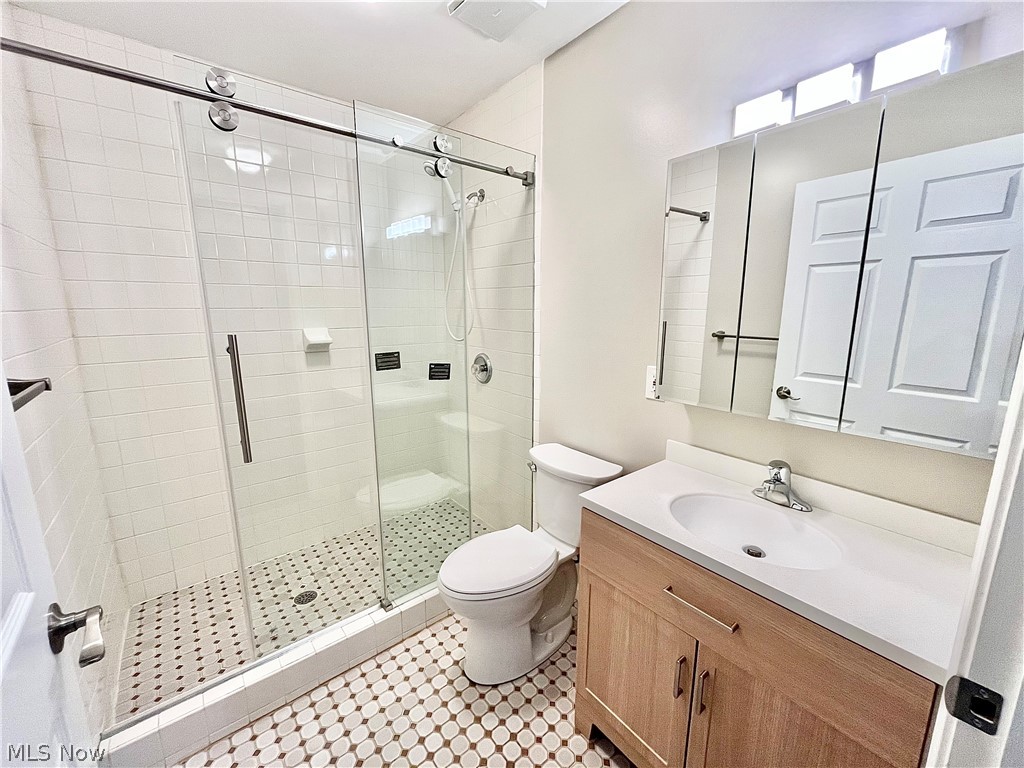 3621 Vineland Avenue Ashtabula OH 44004