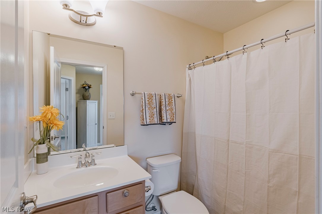 519 N Ashwood Lane Painesville OH 44077