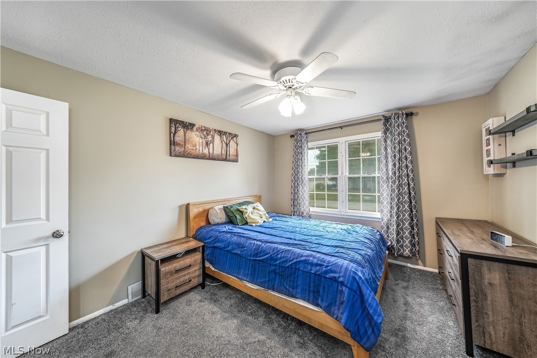 114 S Point Drive Avon Lake OH 44012