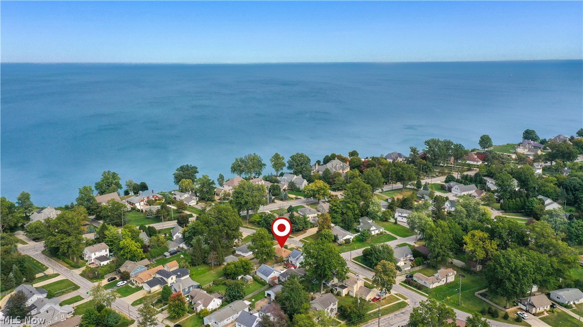 114 S Point Drive Avon Lake OH 44012