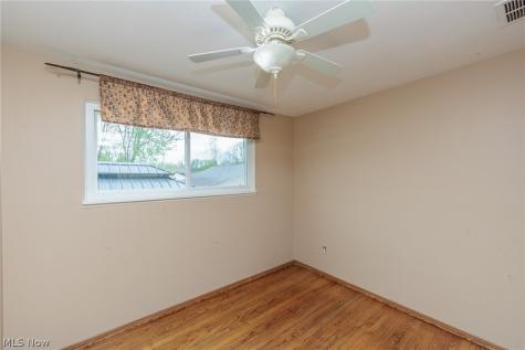 13515 Heatherwood Drive Brook Park OH 44142