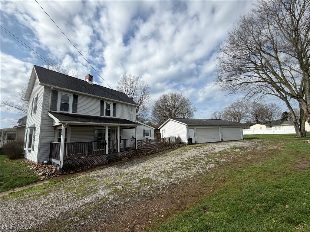 824 Goshen Avenue SE New Philadelphia OH 44663