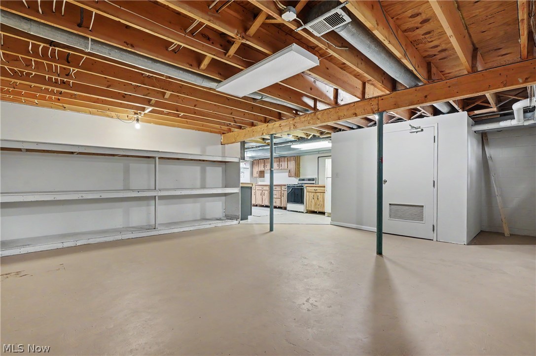 2944 Vincent Road Silver Lake OH 44224